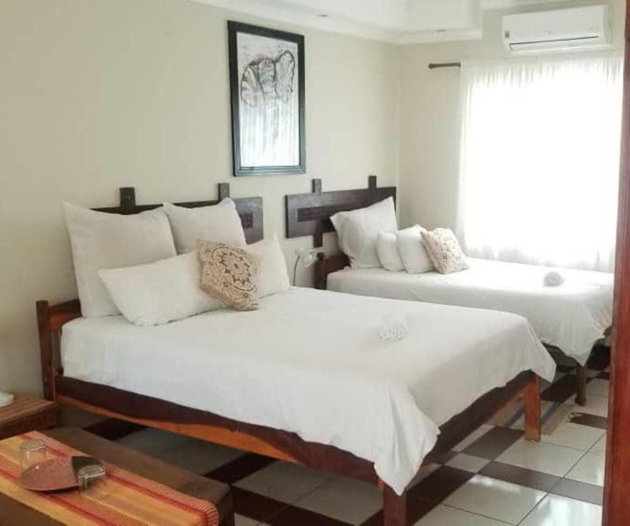 Guest House Bavaria Rundu Exterior photo